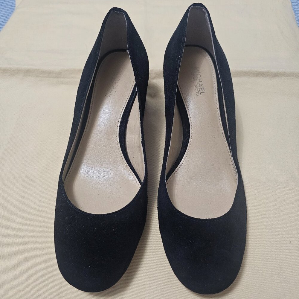 Michael Kors Black Suede Leather Arabella Kitten Pump Jeweled Heel - Size 6 - Picture 6 of 9
